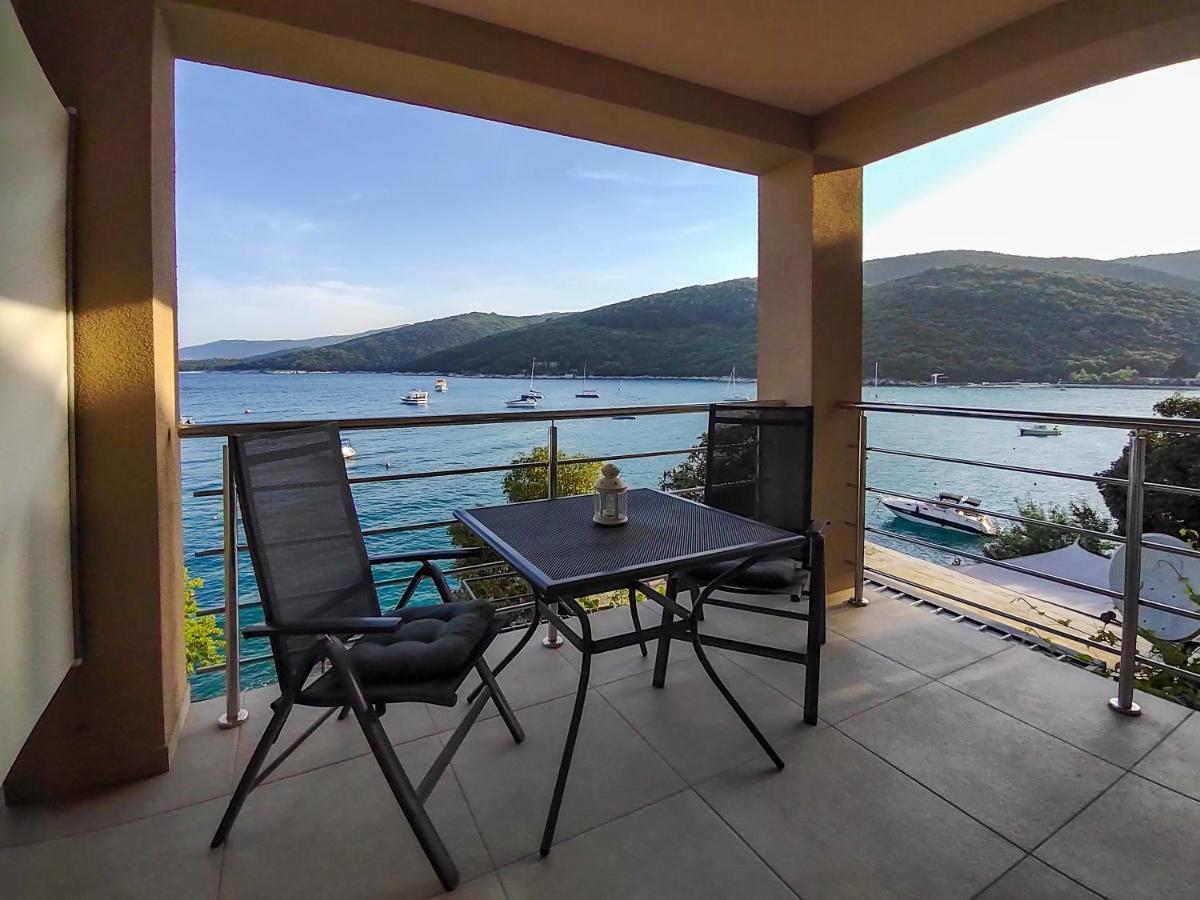 Studio Apartment Above Promenade W Terrace & Parking Rabac Exteriér fotografie